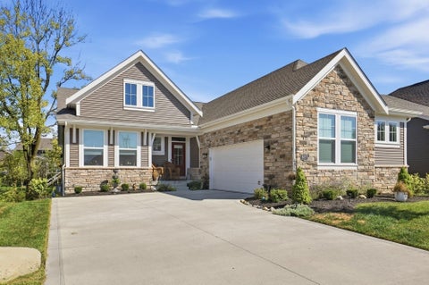Photo of 6057 Windcliff Drive E, Grove City, OH 43123 (MLS # 226035555)