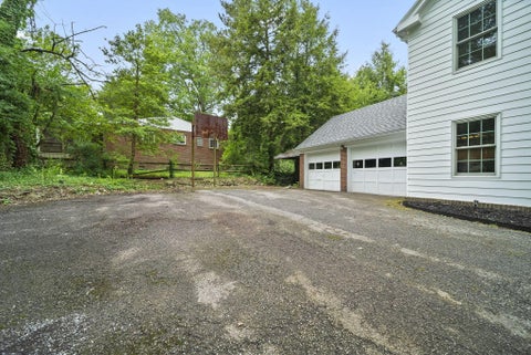 Tiny photo for 301 Belleview Avenue, Chillicothe, OH 45601 (MLS # 226018739)