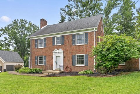 Tiny photo for 301 Belleview Avenue, Chillicothe, OH 45601 (MLS # 226018739)