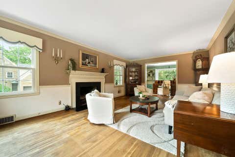 Tiny photo for 301 Belleview Avenue, Chillicothe, OH 45601 (MLS # 226018739)