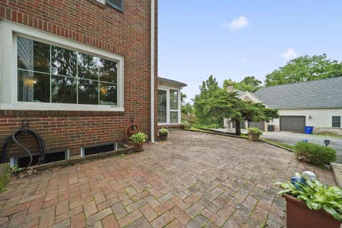 Tiny photo for 301 Belleview Avenue, Chillicothe, OH 45601 (MLS # 226018739)