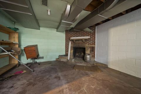 Tiny photo for 301 Belleview Avenue, Chillicothe, OH 45601 (MLS # 226018739)