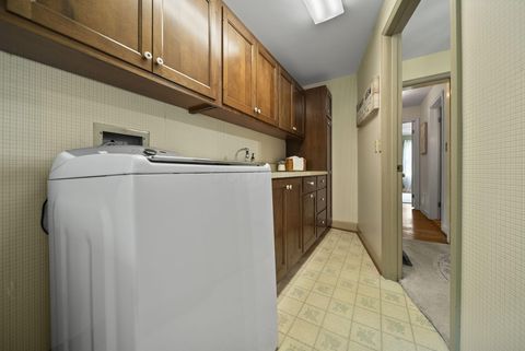 Tiny photo for 301 Belleview Avenue, Chillicothe, OH 45601 (MLS # 226018739)