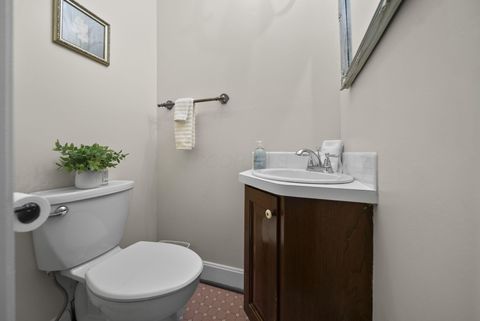 Tiny photo for 301 Belleview Avenue, Chillicothe, OH 45601 (MLS # 226018739)