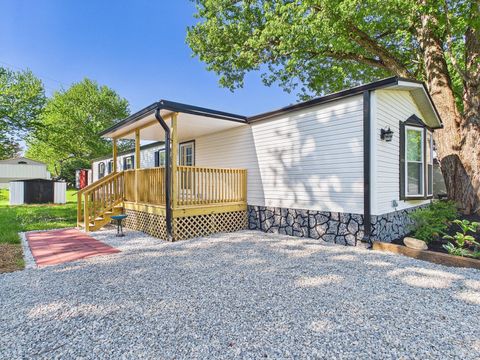 Photo of 20544 U.S. 23 Business 14 #14, Chillicothe, OH 45601 (MLS # 226012901)