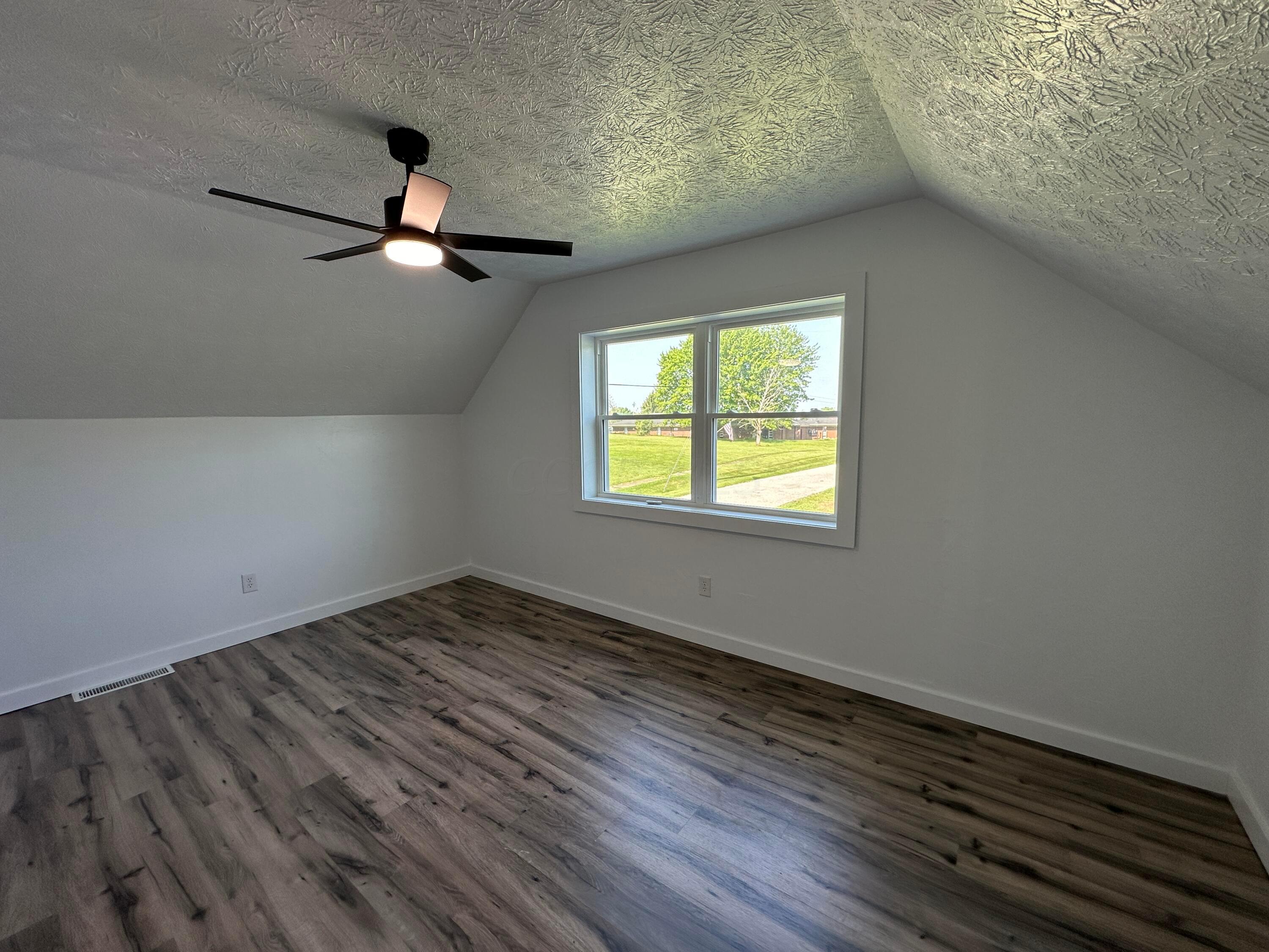 1347 Homer Road, Utica, Ohio image 10