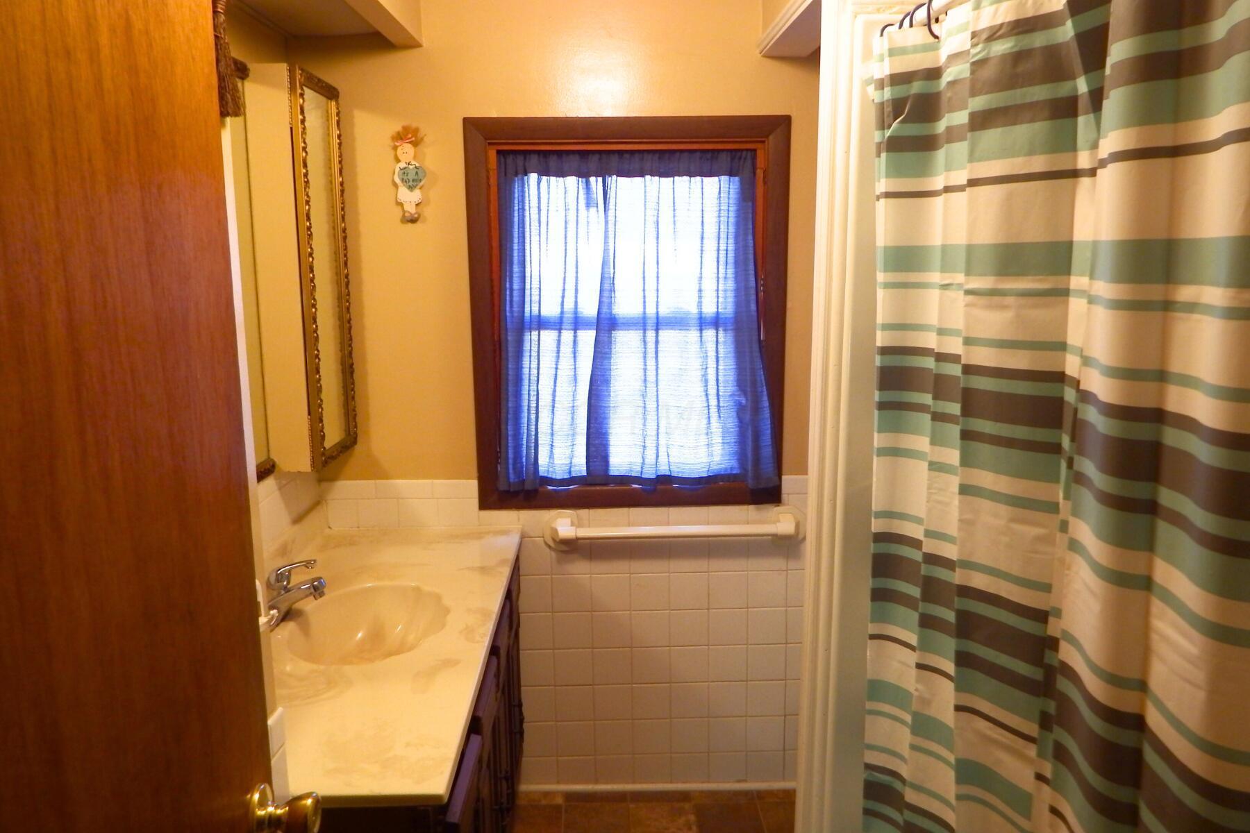124 W Jefferson Street, New Lexington, Ohio image 15