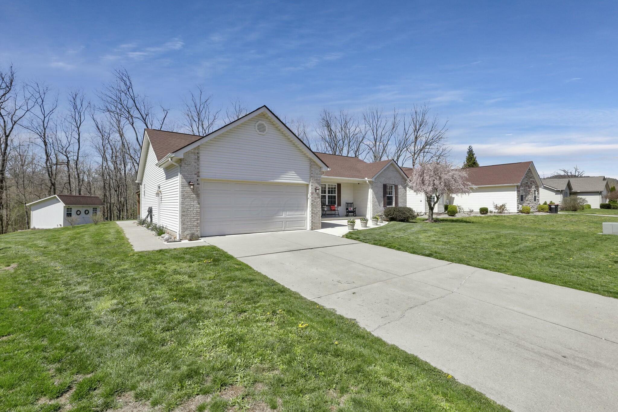 1911 Patrick Drive, Newark, Ohio image 7
