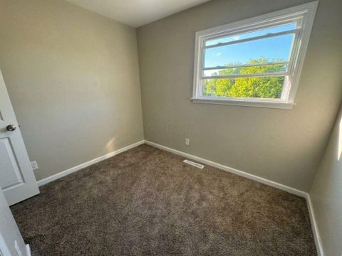Tiny photo for 5463 Inlet Drive, Columbus, OH 43232 (MLS # 226039492)