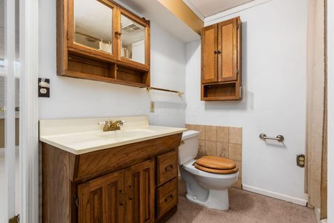 Tiny photo for 4765 Coach Road, Columbus, OH 43220 (MLS # 225044787)