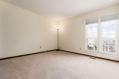 Tiny photo for 4765 Coach Road, Columbus, OH 43220 (MLS # 225044787)