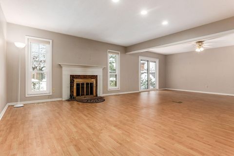 Tiny photo for 4765 Coach Road, Columbus, OH 43220 (MLS # 225044787)