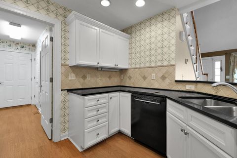 Tiny photo for 712 Stone Ridge Way, Newark, OH 43055 (MLS # 225041048)