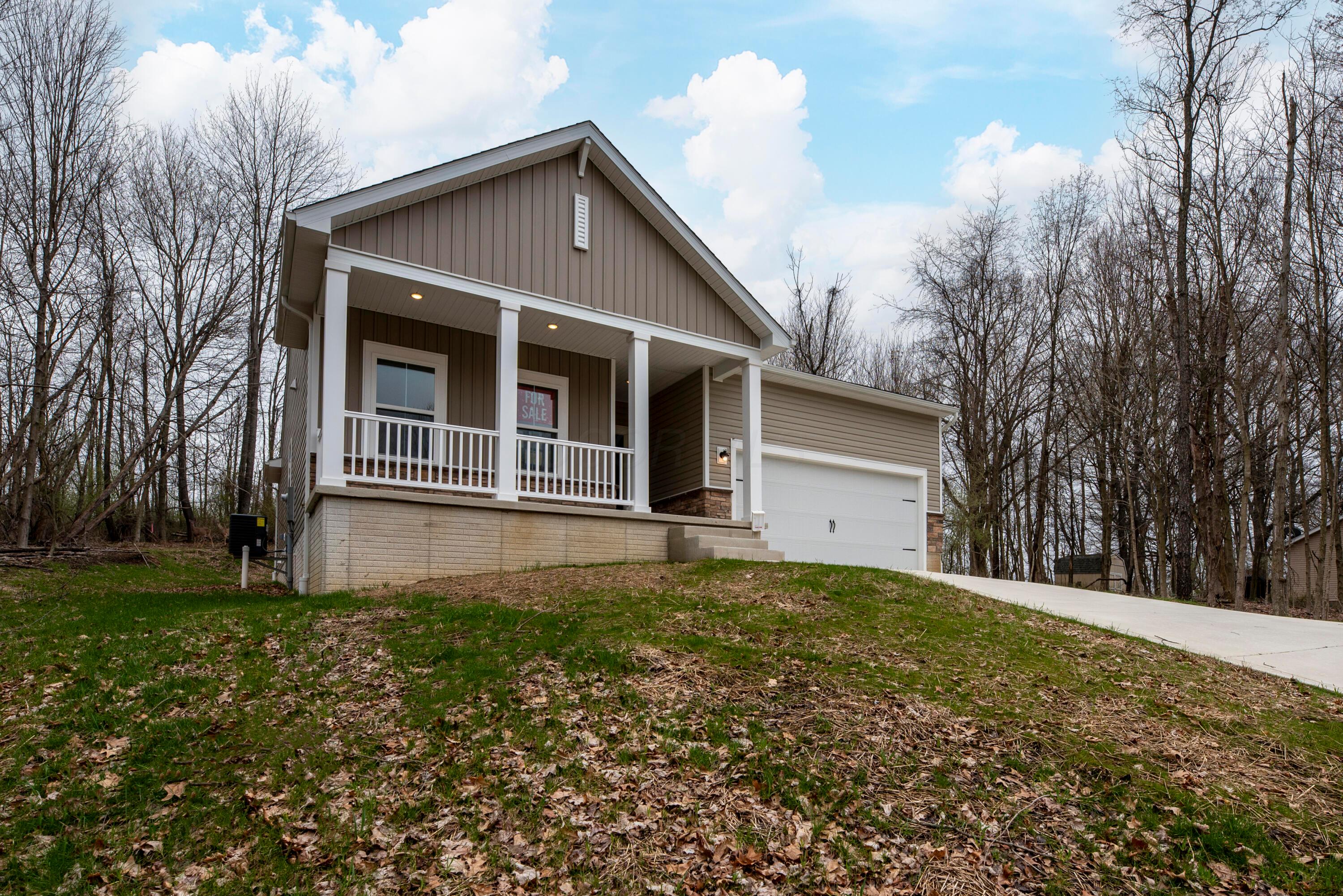 3462 Apple Valley Drive, Howard, Ohio image 3