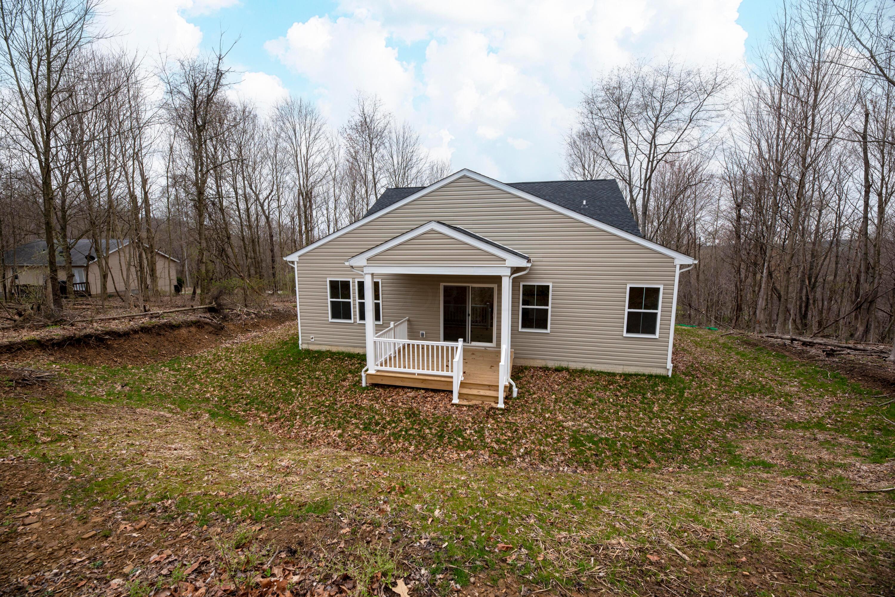 3462 Apple Valley Drive, Howard, Ohio image 5
