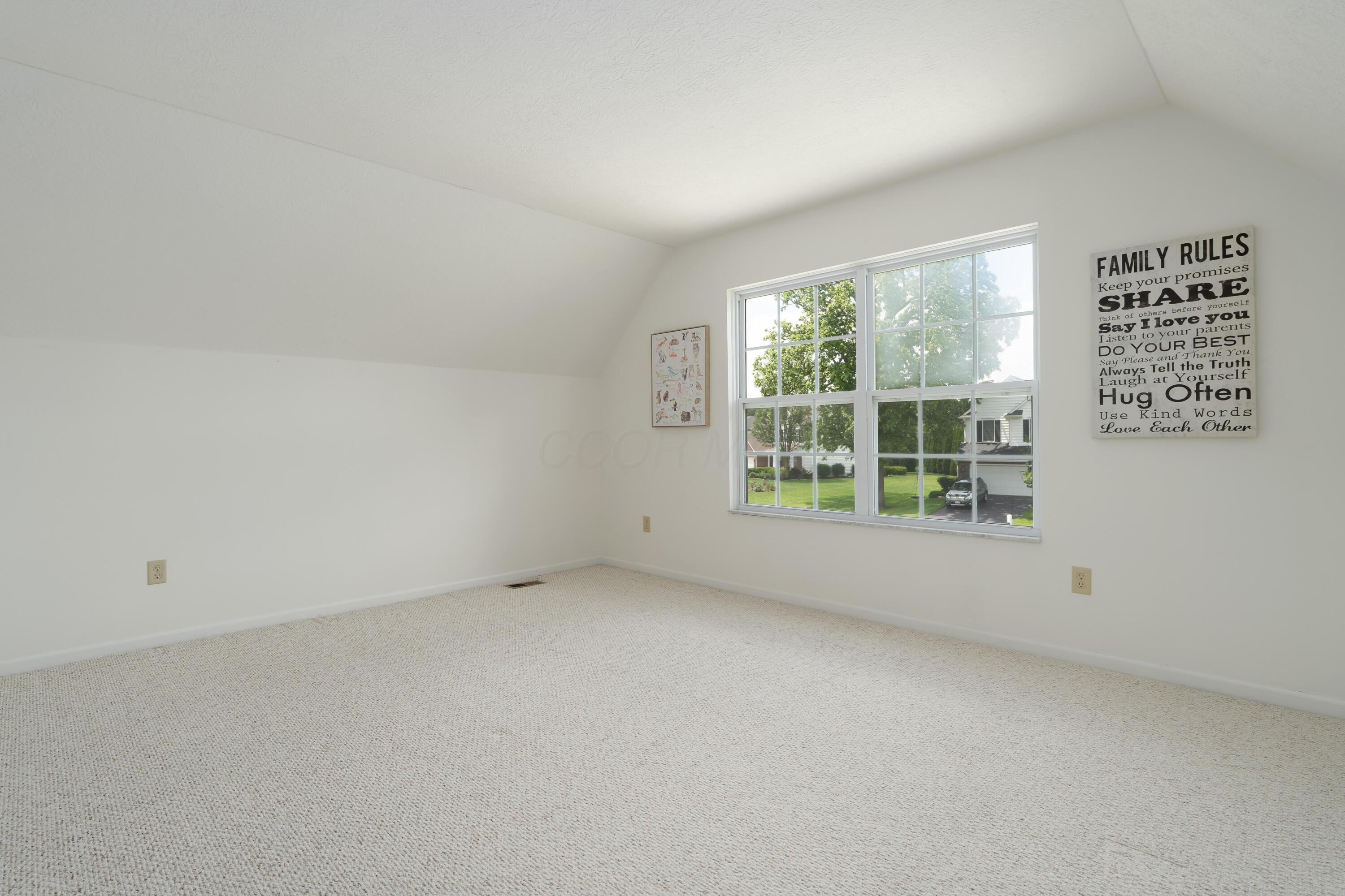 3899 Hampshire Avenue, Powell, Ohio image 35