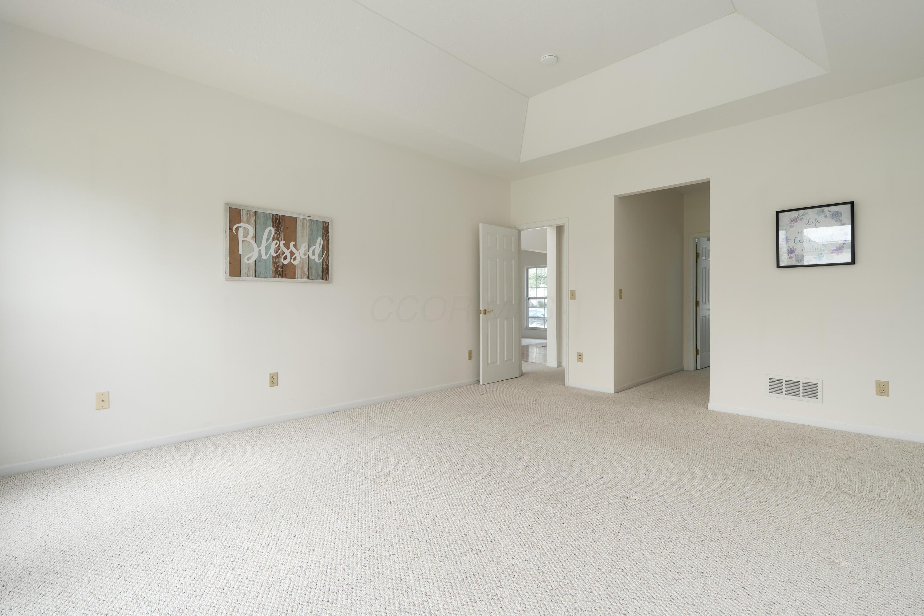 3899 Hampshire Avenue, Powell, Ohio image 22