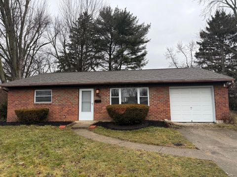 Photo of 2942 Arrowhead Court, Columbus, OH 43232 (MLS # 226003674)