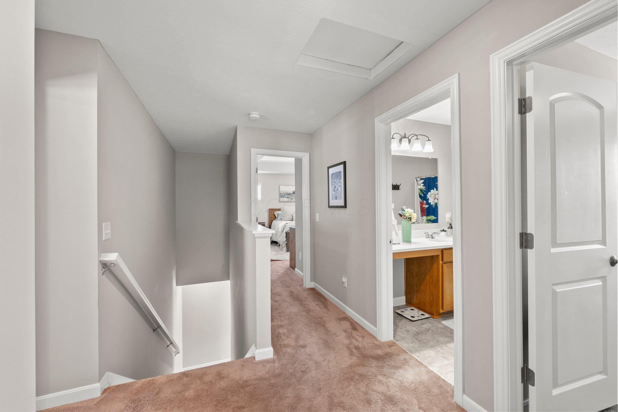 6875 Brooklyn Heights Road, Westerville, Ohio image 25
