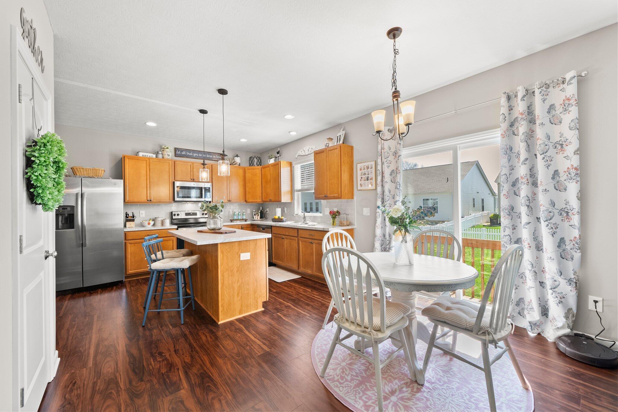6875 Brooklyn Heights Road, Westerville, Ohio image 13