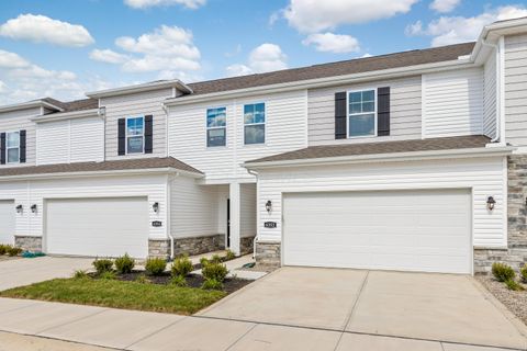 Photo of 6352 Ripken Street, Columbus, OH 43228 (MLS # 225038419)