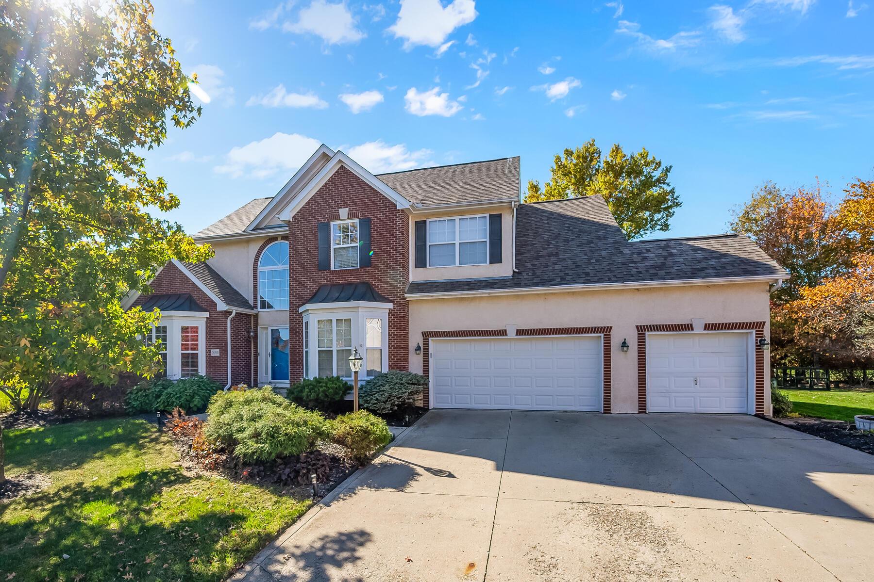 9000 Francine Lane, Powell, Ohio image 4