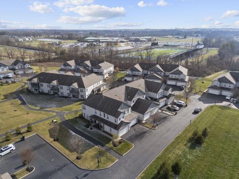 Tiny photo for 5901 Blackbird Way, Lewis Center, OH 43035 (MLS # 225045566)