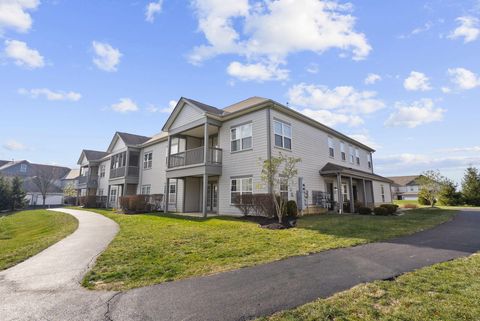 Tiny photo for 5901 Blackbird Way, Lewis Center, OH 43035 (MLS # 225045566)