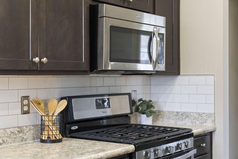 Tiny photo for 5901 Blackbird Way, Lewis Center, OH 43035 (MLS # 225045566)