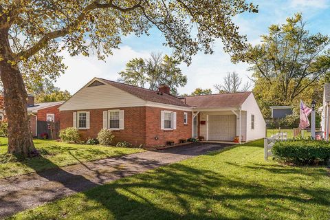 Photo of 381 Darbyhurst Road, Columbus, OH 43228 (MLS # 225040094)