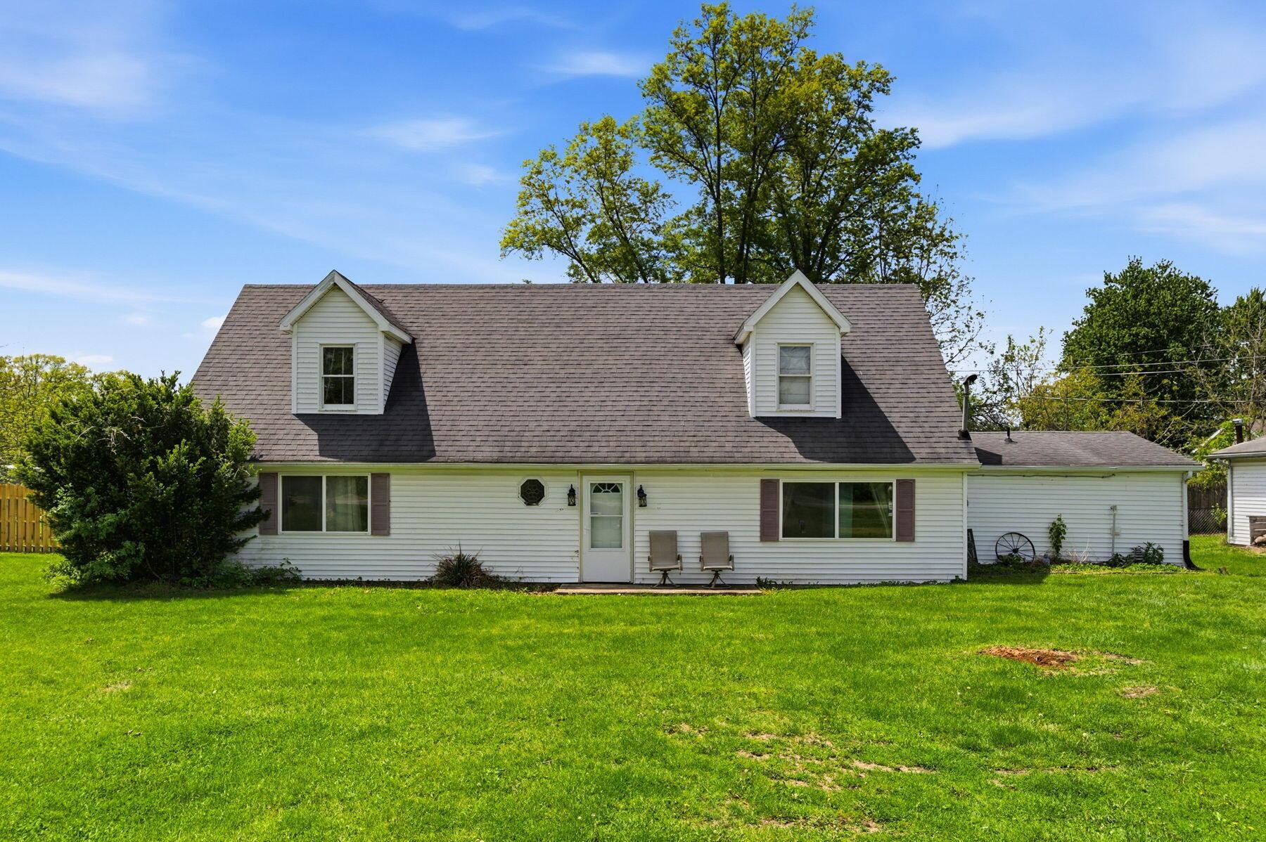 1509 White Oaks Road