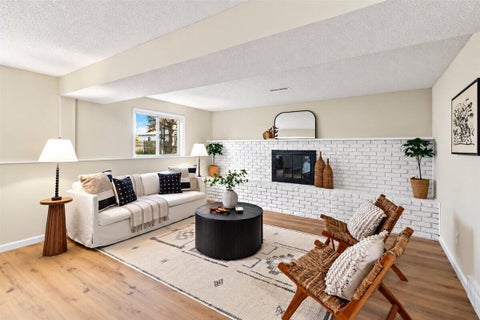 Tiny photo for 5689 Dorsey Drive, Columbus, OH 43235 (MLS # 226039979)