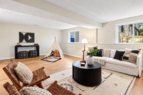 Tiny photo for 5689 Dorsey Drive, Columbus, OH 43235 (MLS # 226039979)