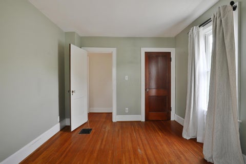 Tiny photo for 239 Chatham Road, Columbus, OH 43214 (MLS # 226036312)