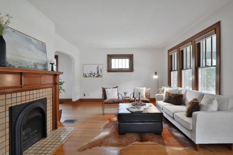Tiny photo for 239 Chatham Road, Columbus, OH 43214 (MLS # 226036312)