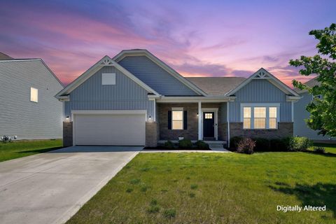 Photo of 4324 Rishel Street, Grove City, OH 43123 (MLS # 226015473)