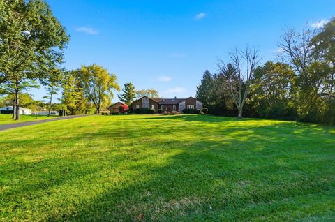 Tiny photo for 900 Amity Road, Galloway, OH 43119 (MLS # 225041008)