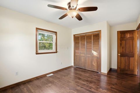 Tiny photo for 900 Amity Road, Galloway, OH 43119 (MLS # 225041008)