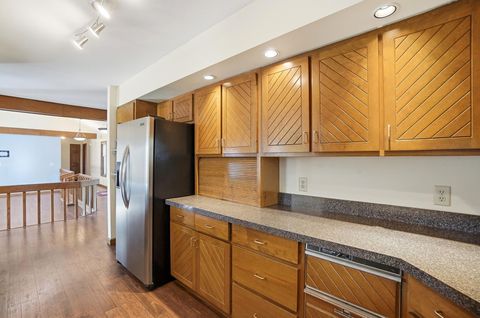 Tiny photo for 900 Amity Road, Galloway, OH 43119 (MLS # 225041008)