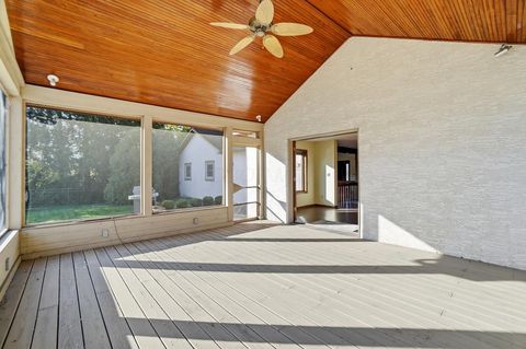 Tiny photo for 900 Amity Road, Galloway, OH 43119 (MLS # 225041008)