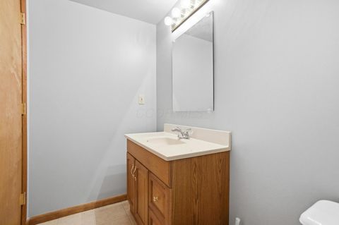 Tiny photo for 900 Amity Road, Galloway, OH 43119 (MLS # 225041008)