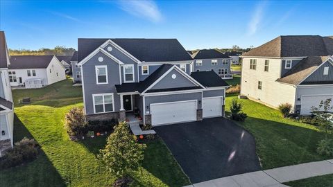 Photo of 211 Leather Leaf Circle, Sunbury, OH 43074 (MLS # 225039118)
