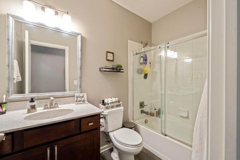 Tiny photo for 687 Wintergreen Way, Lewis Center, OH 43035 (MLS # 225042095)