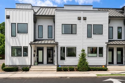 Photo of 1149 N 4th Street, Columbus, OH 43201 (MLS # 226026132)