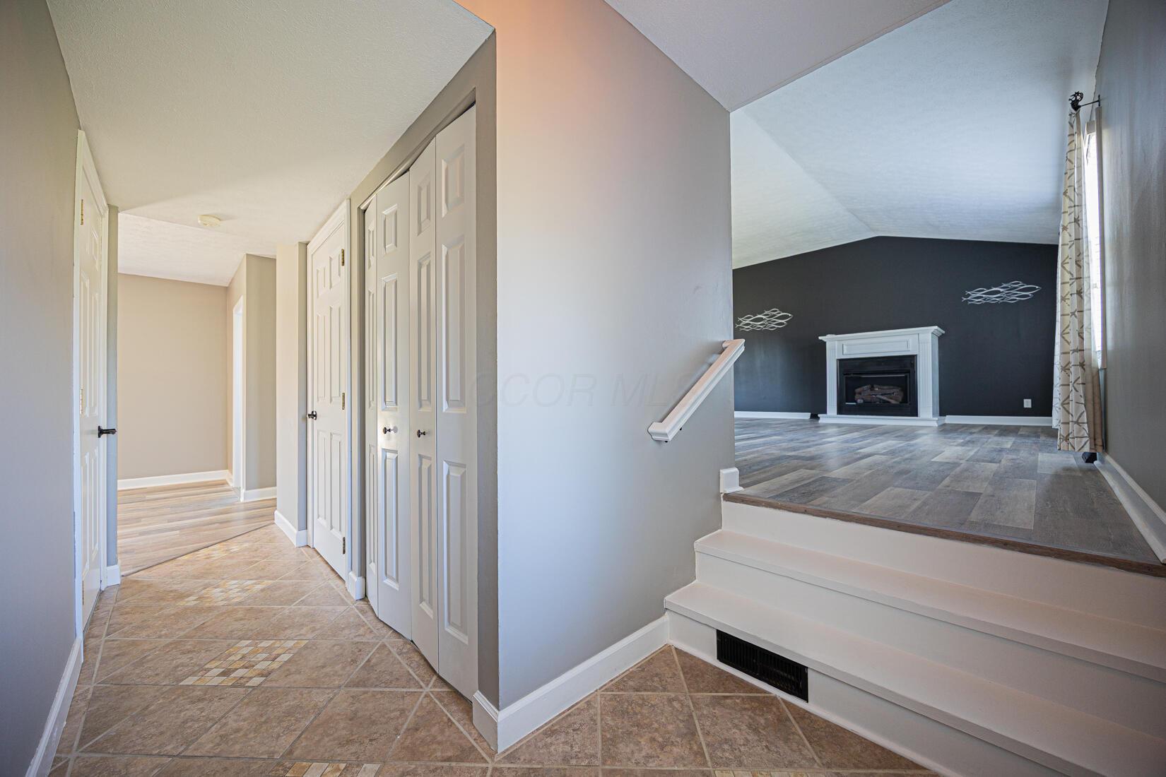 147 Dartmouth Road, Hebron, Ohio image 3