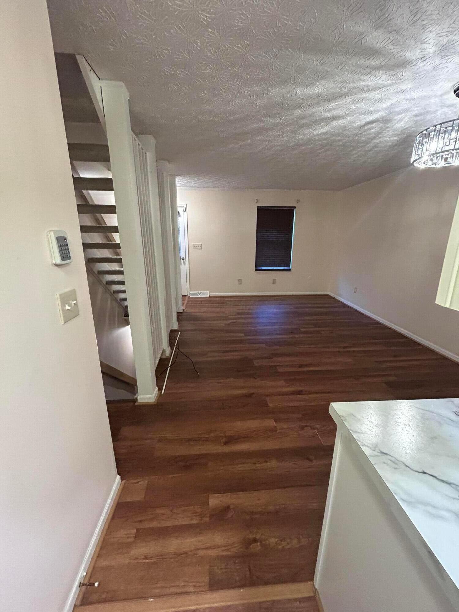 2696 Petzinger Road, Columbus, Ohio image 3