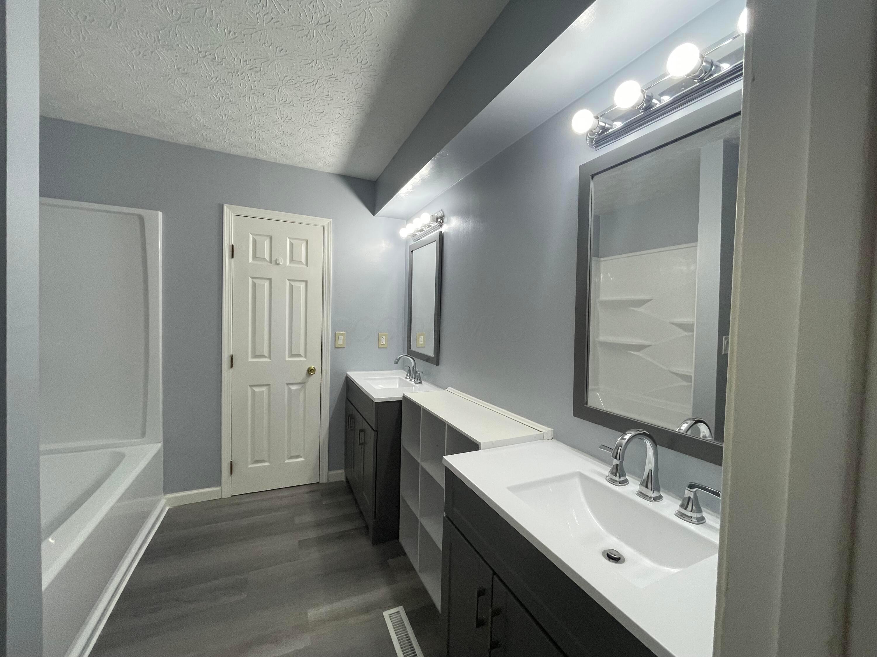 2696 Petzinger Road, Columbus, Ohio image 13