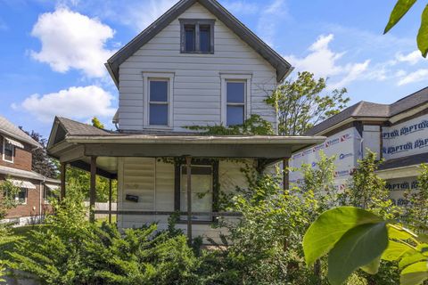 Photo of 757 W Rich, Columbus, OH 43222 (MLS # 226020234)