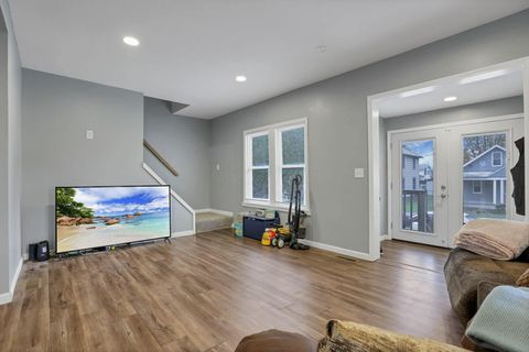 Tiny photo for 392 Arlington Avenue, Newark, OH 43055 (MLS # 225045180)