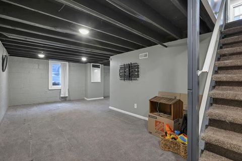 Tiny photo for 392 Arlington Avenue, Newark, OH 43055 (MLS # 225045180)